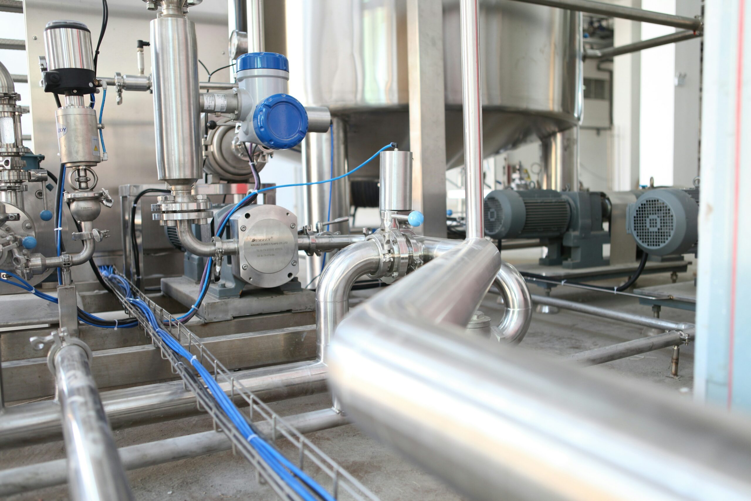 PE firm Ara raises $800M to fund industrial decarbonization projects.