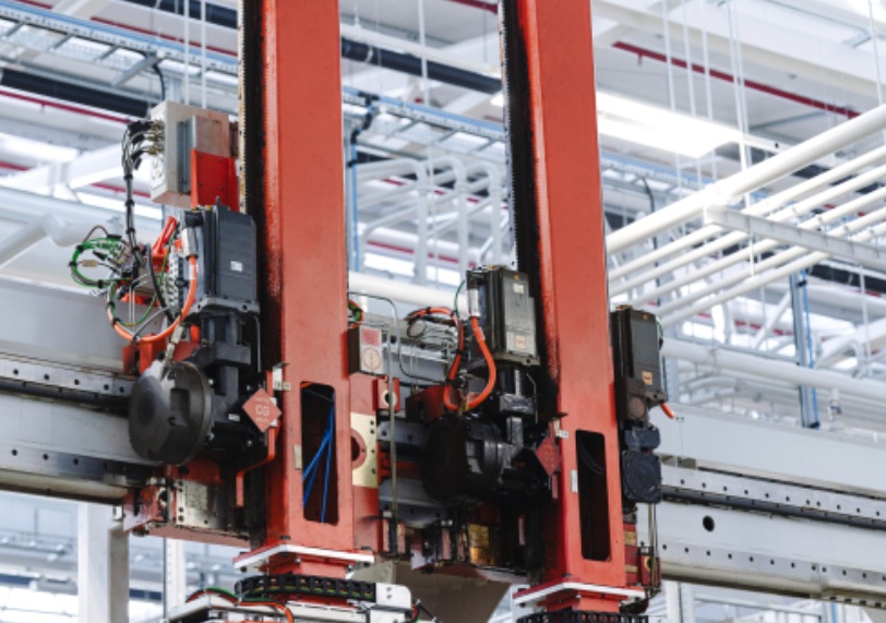 JLR has seized the reins when it comes to decarbonizing its electric vehicle plants. Credit: JLR